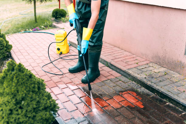 Best Driveway Pressure Washing  in St James, NY